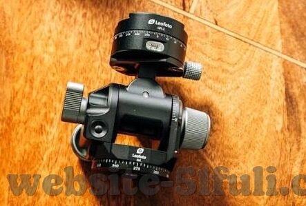 亚洲av日韩aⅴ无码久久-亚洲AV日韩AV无码，文化与道德的边界探讨